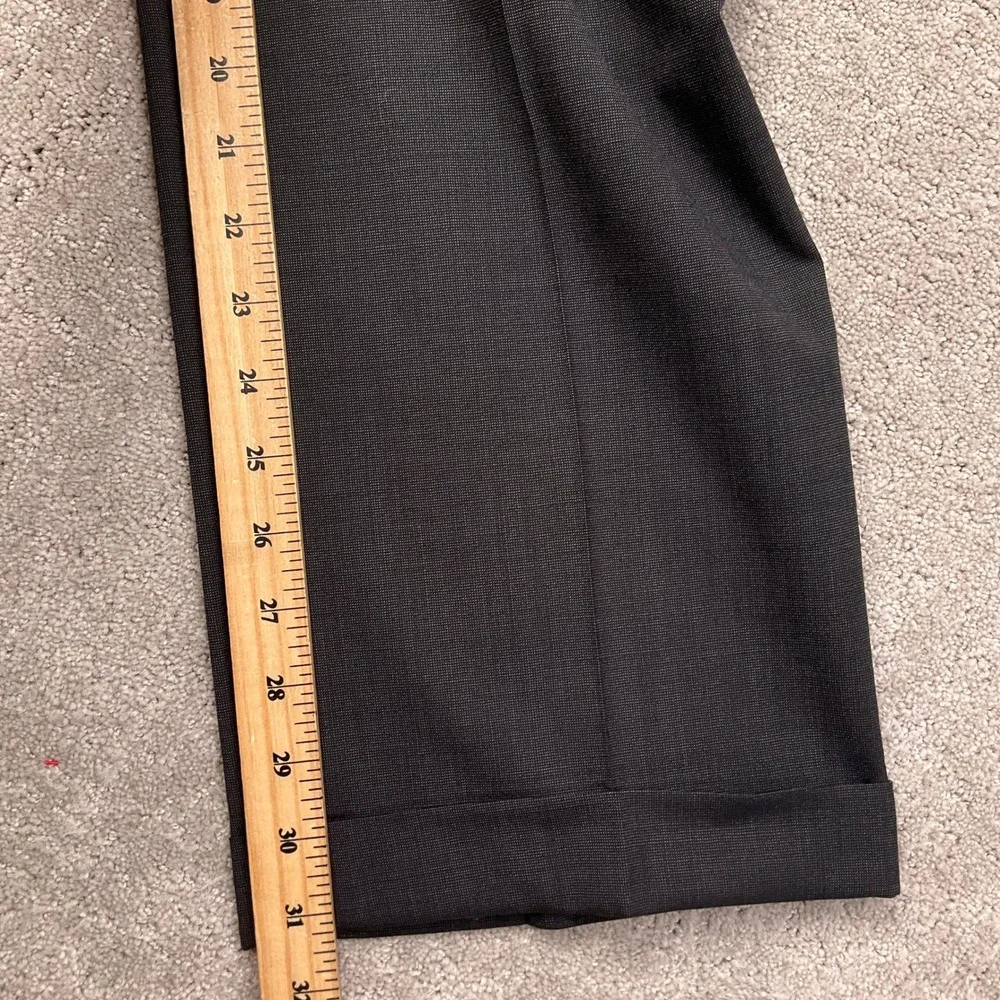 Jos A Bank Suit Mens 41R 33W Charcoal Gray 2 Button Neutral Corporate Office